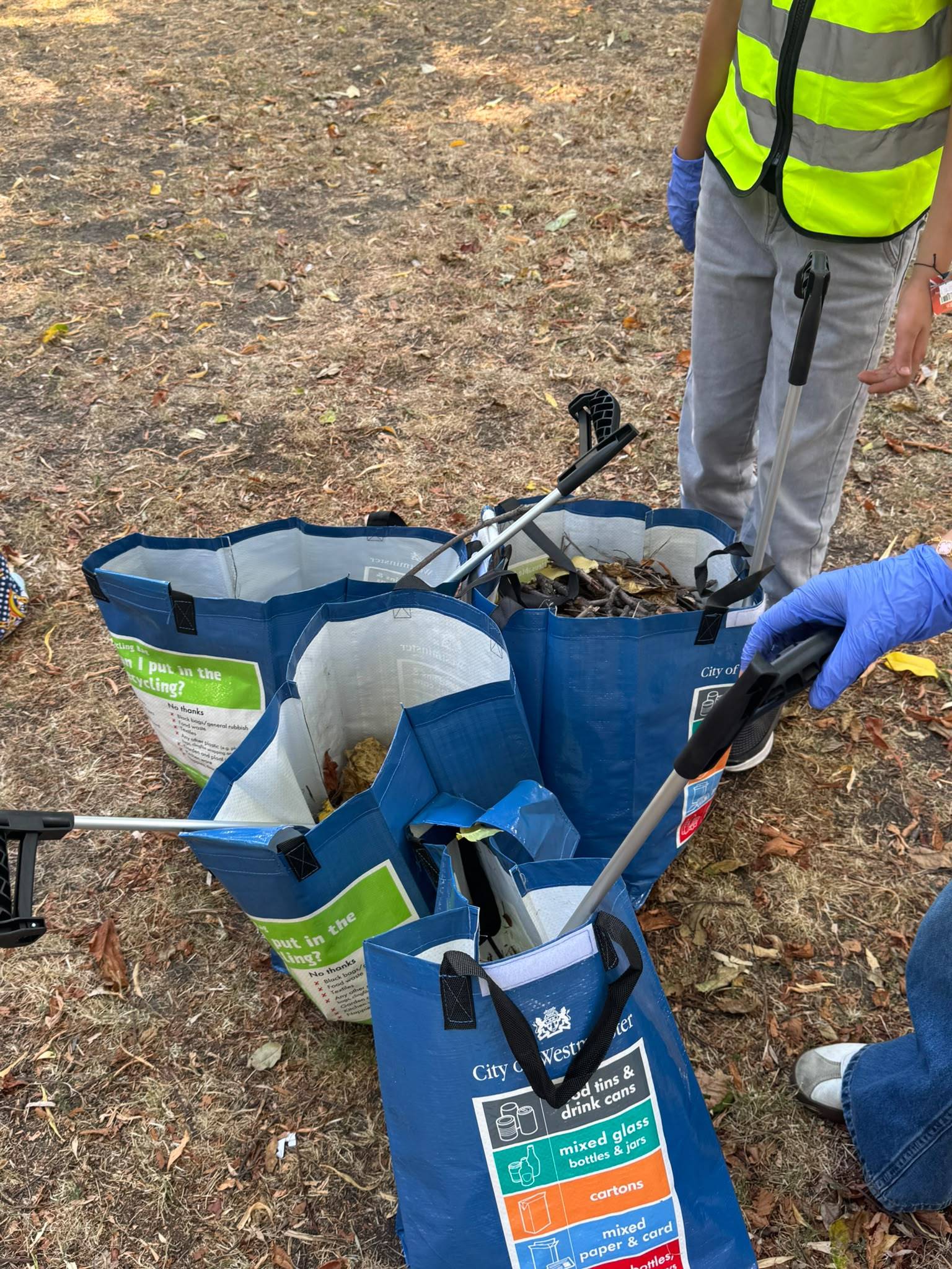 Volunteers cleaning up the canal towpath